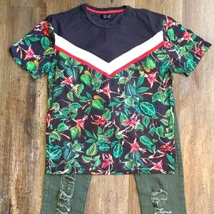 Navy W White and Red Paradise Leaves T-Shirt